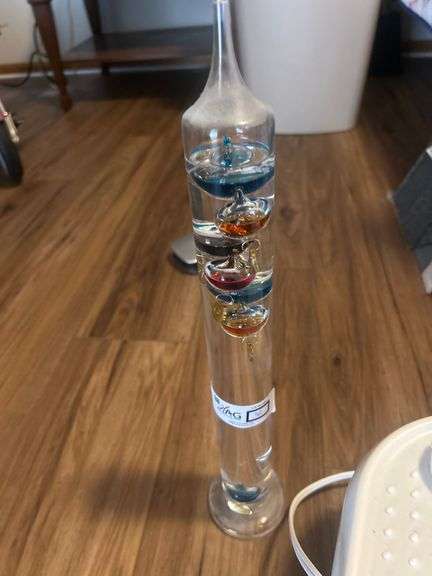 Galileo Thermometer
