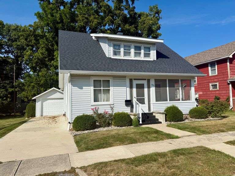 826 Himes Street, Huntington IN 46750