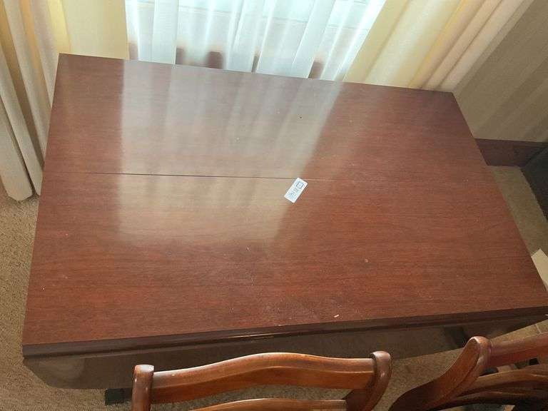 Dining Room Table (folding sides)