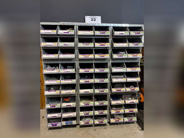 Tek Screws, Hew Lag Screws, Dry Wall Screws, Carriage Bolts, etc