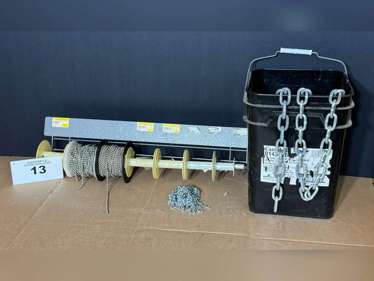 Miscellaneous Chain & Chain Holder/Display