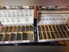 Cap Screws, Flange Bolts, Machine Screws, Socket Caps, Socket Cap Screws, Machine Screws, Hex Cap Sc