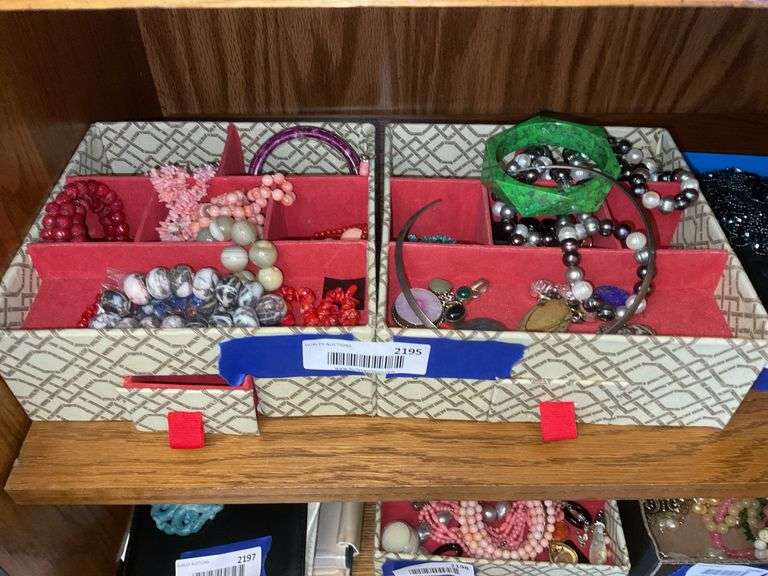 Jewelry box and contents: