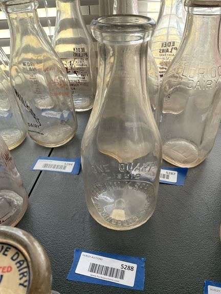 Milk bottle: Ford's Milk Service/ Boonsboro MD