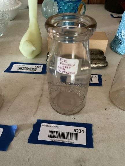 Milk bottle: Fountainhead Dairy/ Hagerstown MD