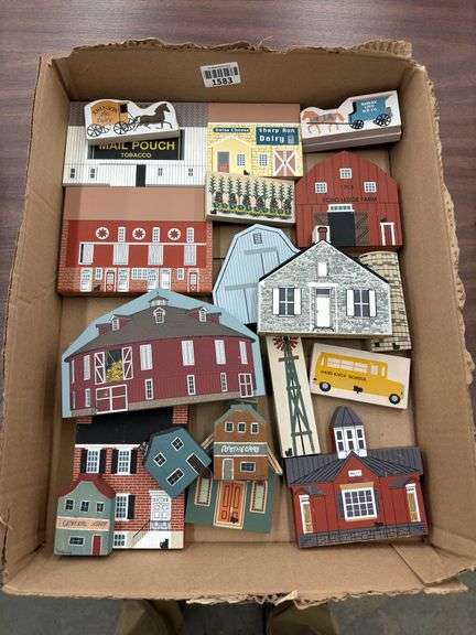 Wooden shelf sitters