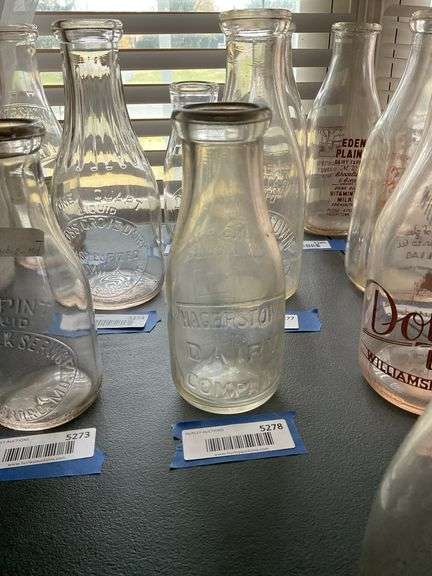 Milk bottle: Hagerstown Dairy Company