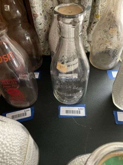 Milk bottle: Superior Dairy/ Martinsburg WV