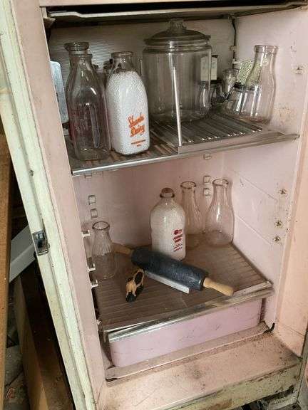 Contents of refrigerator - Hurley Real Estate & Auctions