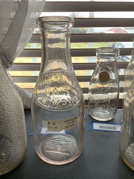 Milk bottle: Hagerstown Dairy Company