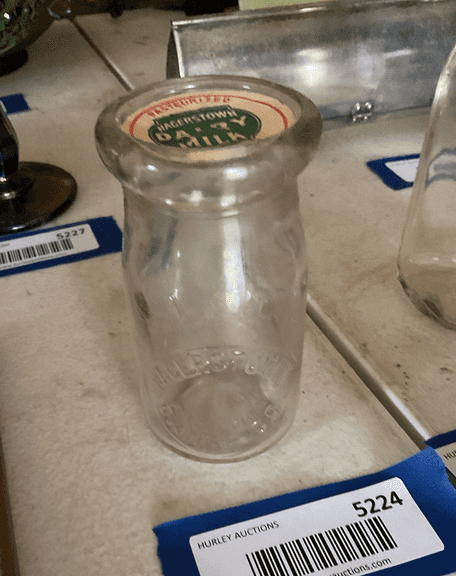 Milk bottle: Hagerstown Dairy w/ cardboard cap