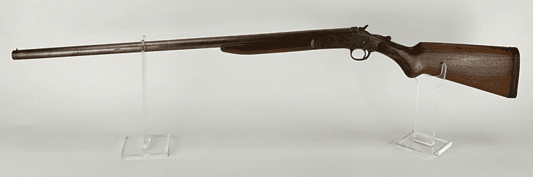 Harrington and Richardson Arms Co. (H & R) 12 Gauge