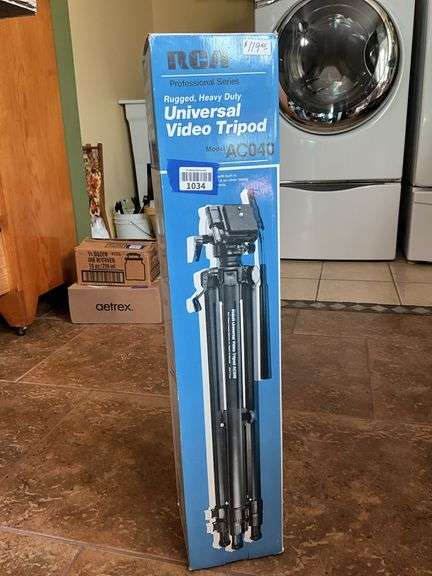 Universal Video Tripod AC040