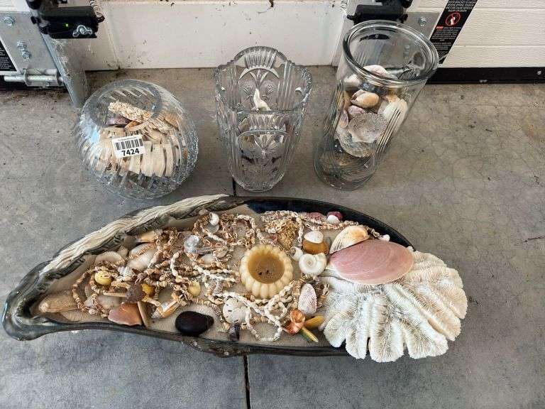 Seashells and beach theme home decor