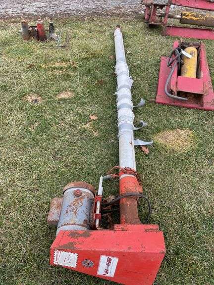 Approximately 8 foot auger 4 inch diameter with electric motor. Inspection encouraged