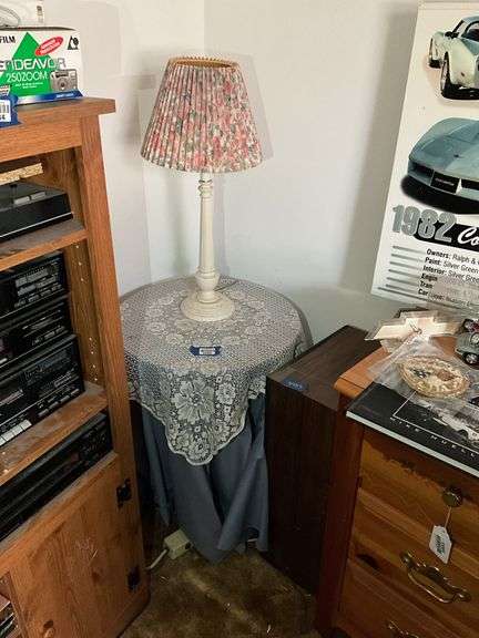 Table lamp w/ shade, round stand w/ cloth cover