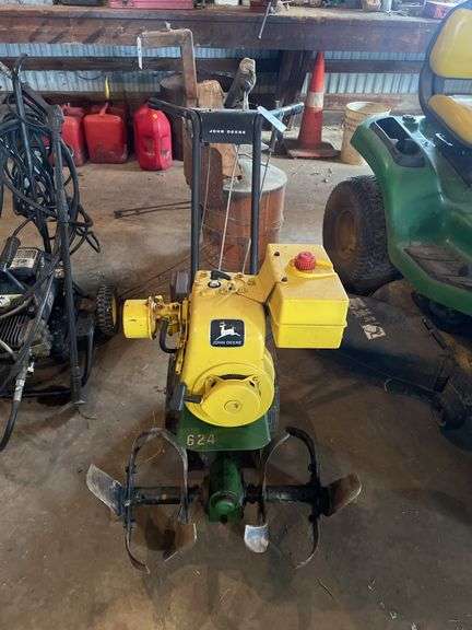 John Deere 624 front tine Rototiller. Appears to be in very good condition.