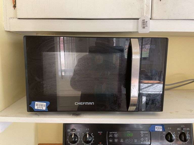 Chefman microwave