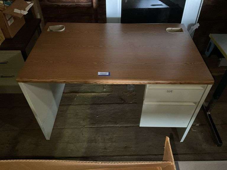 Desk w/ oak finish top 48x30x30