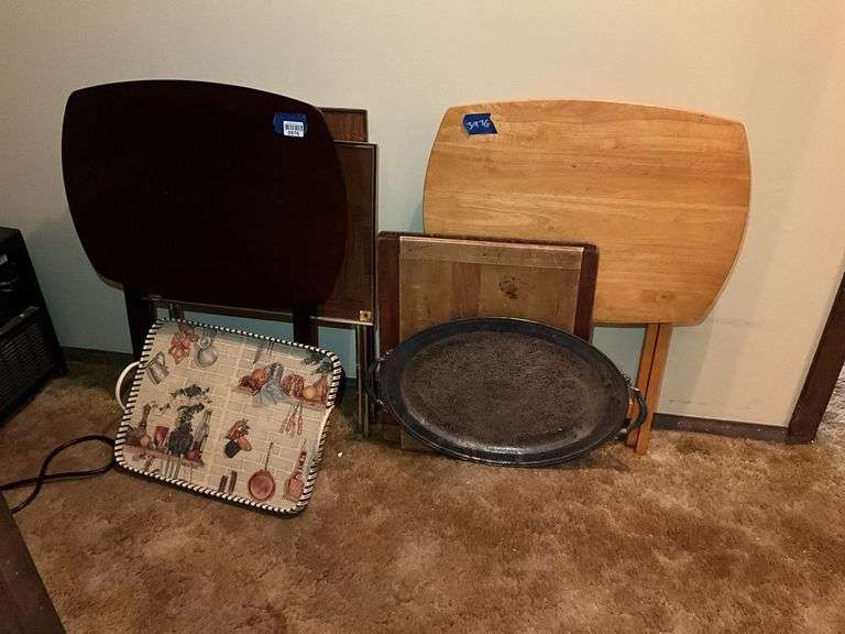 Snack tray stands, serving tray, oval platter, cutting boards