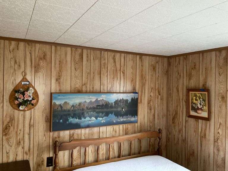 Wall hangings: scenic wall clock, framed print, plaques, floral wall decoration