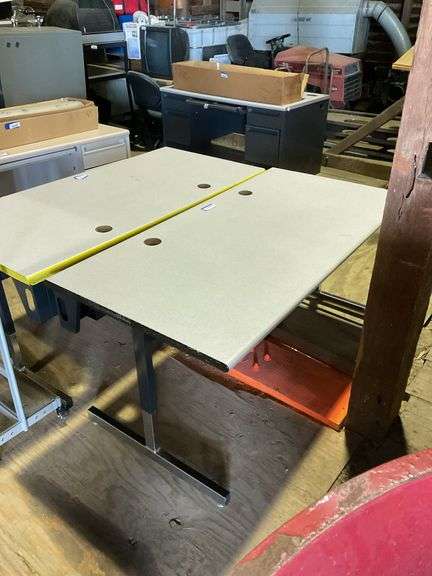 Adjustable height table 60x28x30