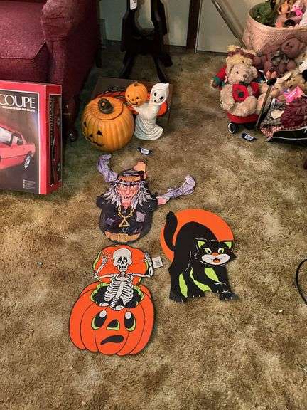 Vintage Halloween ceramics and cutout decorations