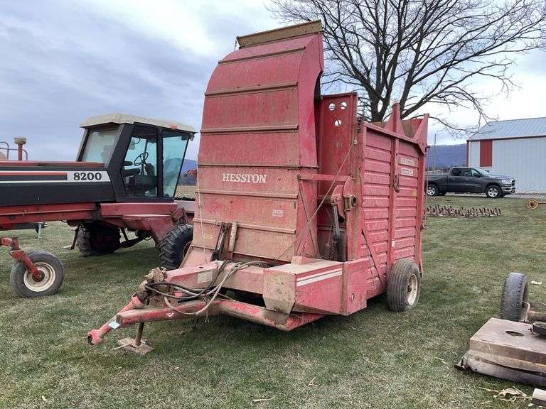 Hesston stakhand 10 stacker