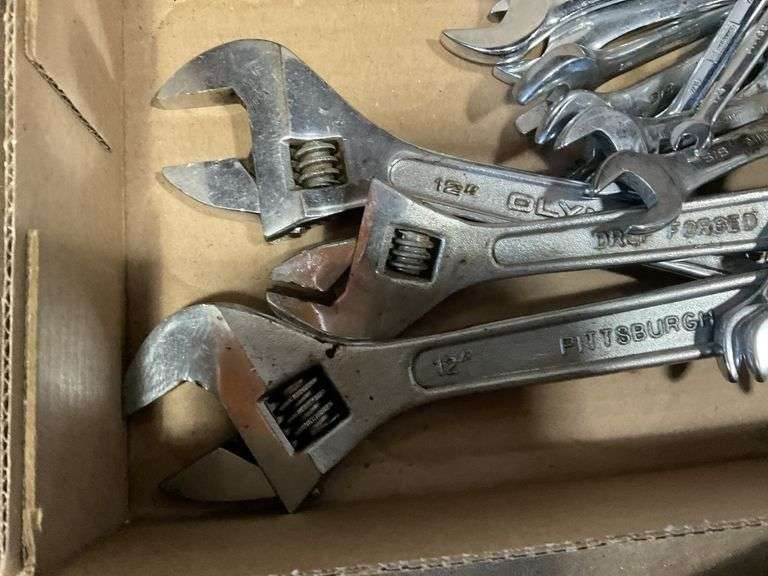 Assortment of adjustable wrenches and set of MIT Shorty wrenches up to ...