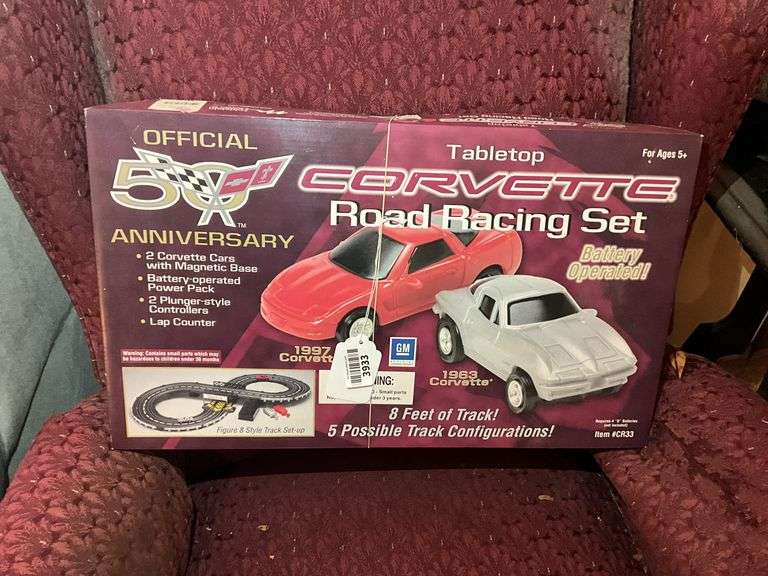 50th Anniversary Corvette tabletop battery op racing set