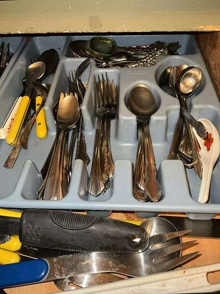 Contents of drawer, flatware & kitchen utensils - Hurley Real Estate ...