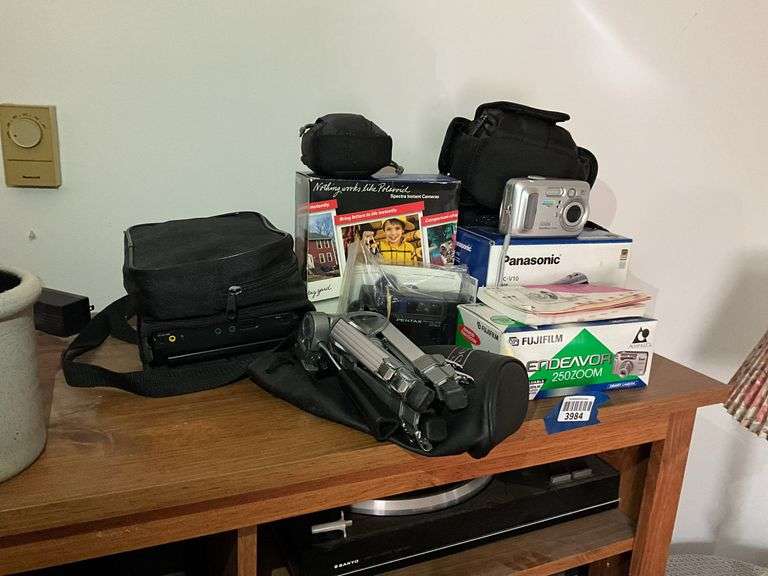 Panasonic digital video camera, camera lot, camera cases, tripod