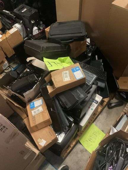Computer equipment lot