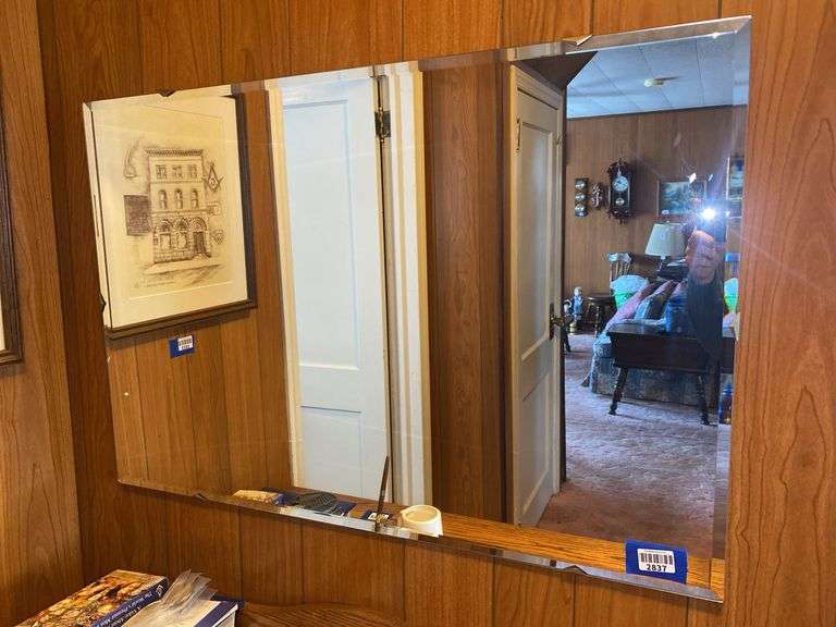 Beveled wall mirror
