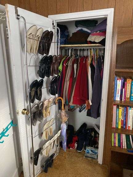 Contents of closet - ladies clothing size lge, shoes & boots size 8, including shoe rack