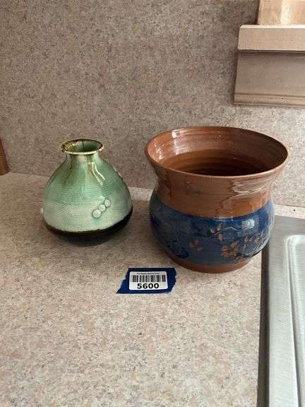 Engle Pottery/ Waynesboro sgraffito redware jar, and 2002 signed stoneware vase