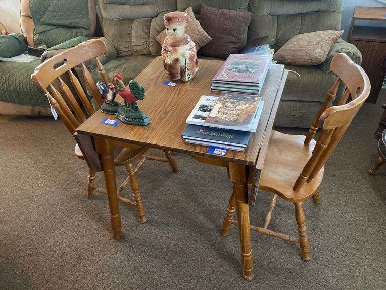 Oak Dropleaf table w/ two oak chairs, no contents 48x30x29