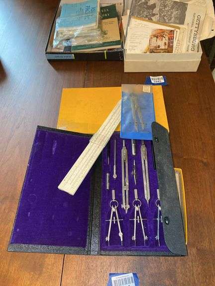 Vintage drafting set