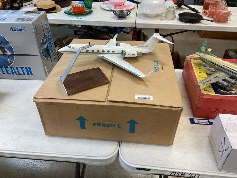 N237CM plane model w/ base, in box