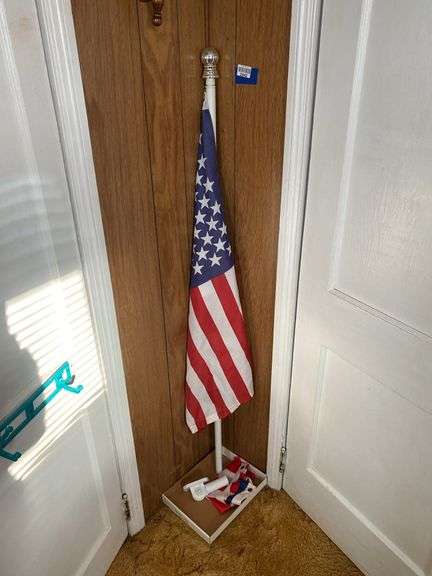 American flag w/ pole