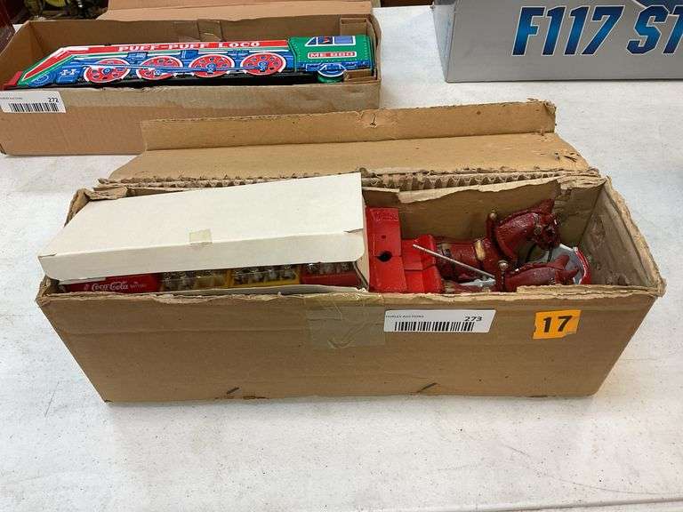Cast iron horse drawn Coca-Cola wagon w/ mini soda crates, in box