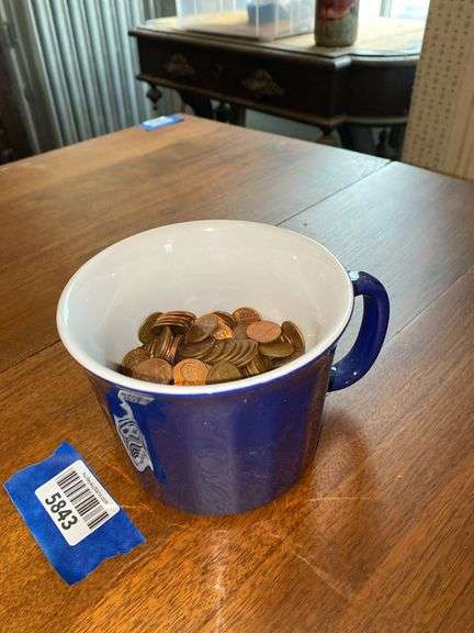 Lincoln cents lot in blue mug