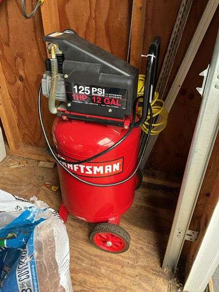 Craftsman 12 gallon air compressor model: 921.166400