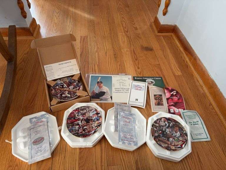 Baseball theme collector plates, in packages