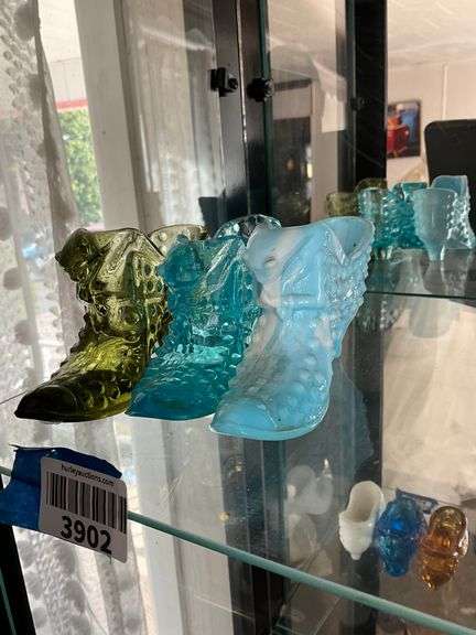 Three Fenton glass cat in hobnail shoes: avocado, blue, blue slag glass