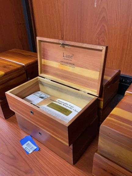 Qty 4: Martin's Fine Furniture/ Hagerstown MD Genuine Lane Keepsake dresser boxes