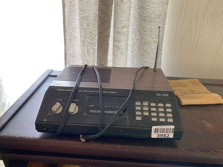 Realistic Pro-2009 scanner