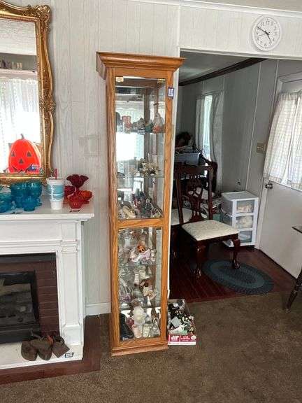 Lighted oak curio cabinet w/ mirrored back, glass shelves - no contents 18.5x72x17.5 - MUST COME DURING LAST 2 HOURS OF PICKUP FOR THIS ITEM