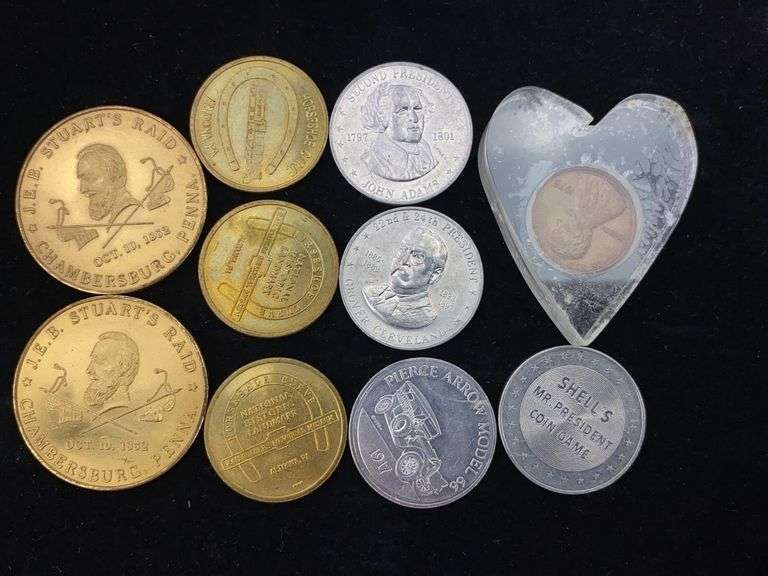 Two 1962 Chambersburg Civil War medallions, 1975 encased penny, Horseshoe Curve tokens, Presidents and Pierce Arrow tokens