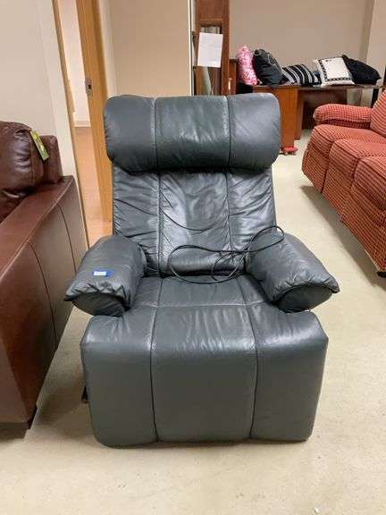 Panasonic massage lounger w/ hand control